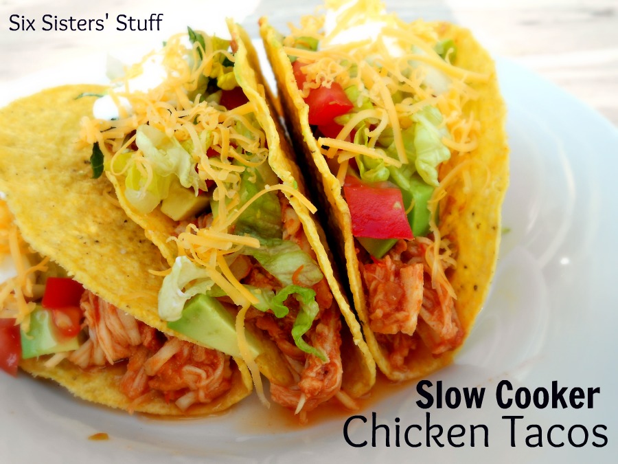 3 Ingredient Slow Cooker Chicken Tacos / Six Sisters' Stuff Six