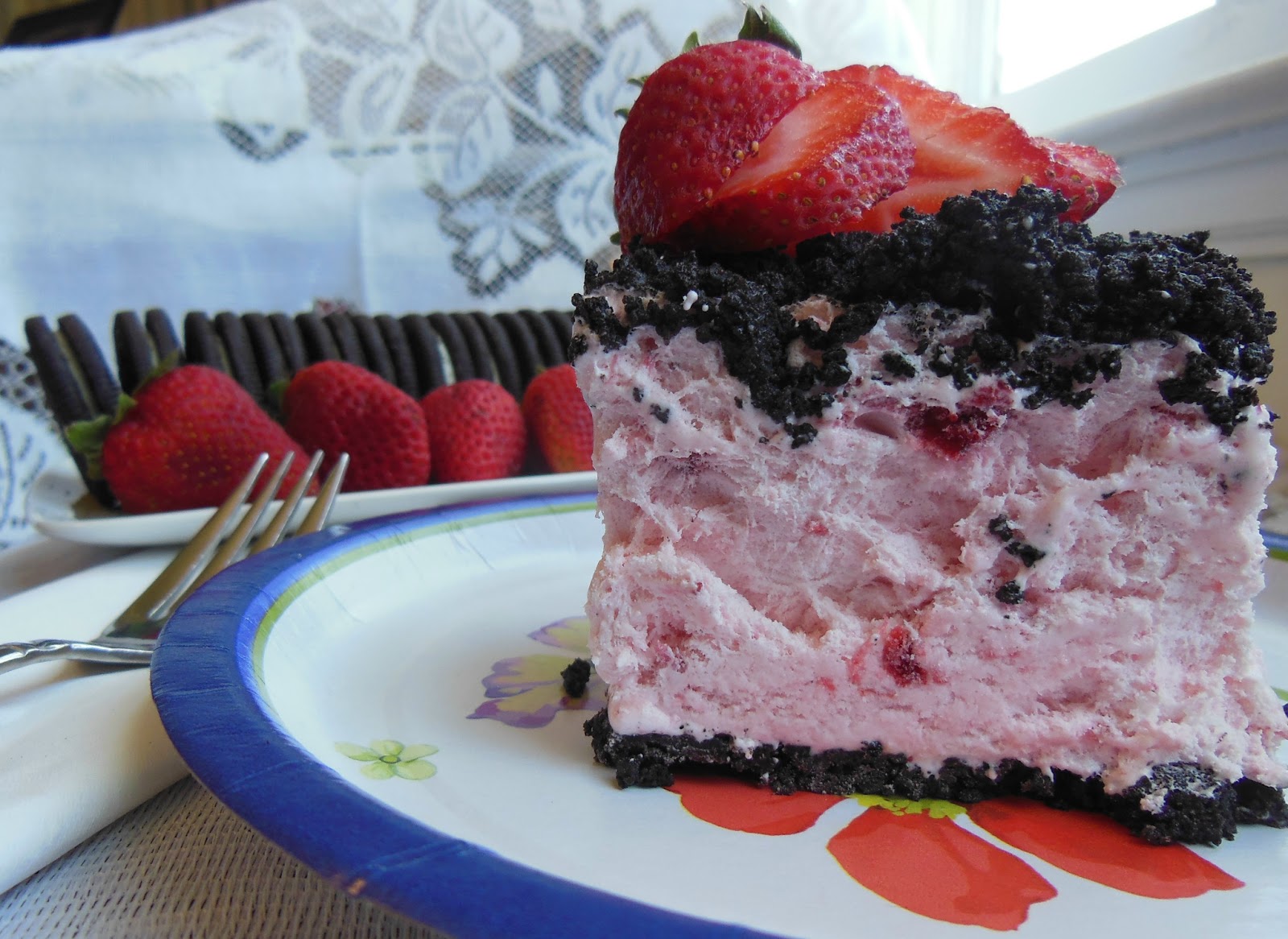 Kim's County Line Strawberry Oreo Frozen Dessert