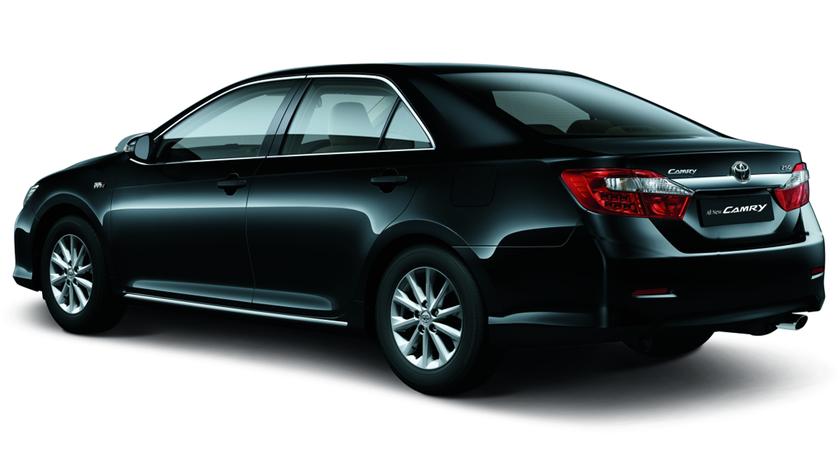 Camry Mobil Hybrid Terbaik Indonesia
