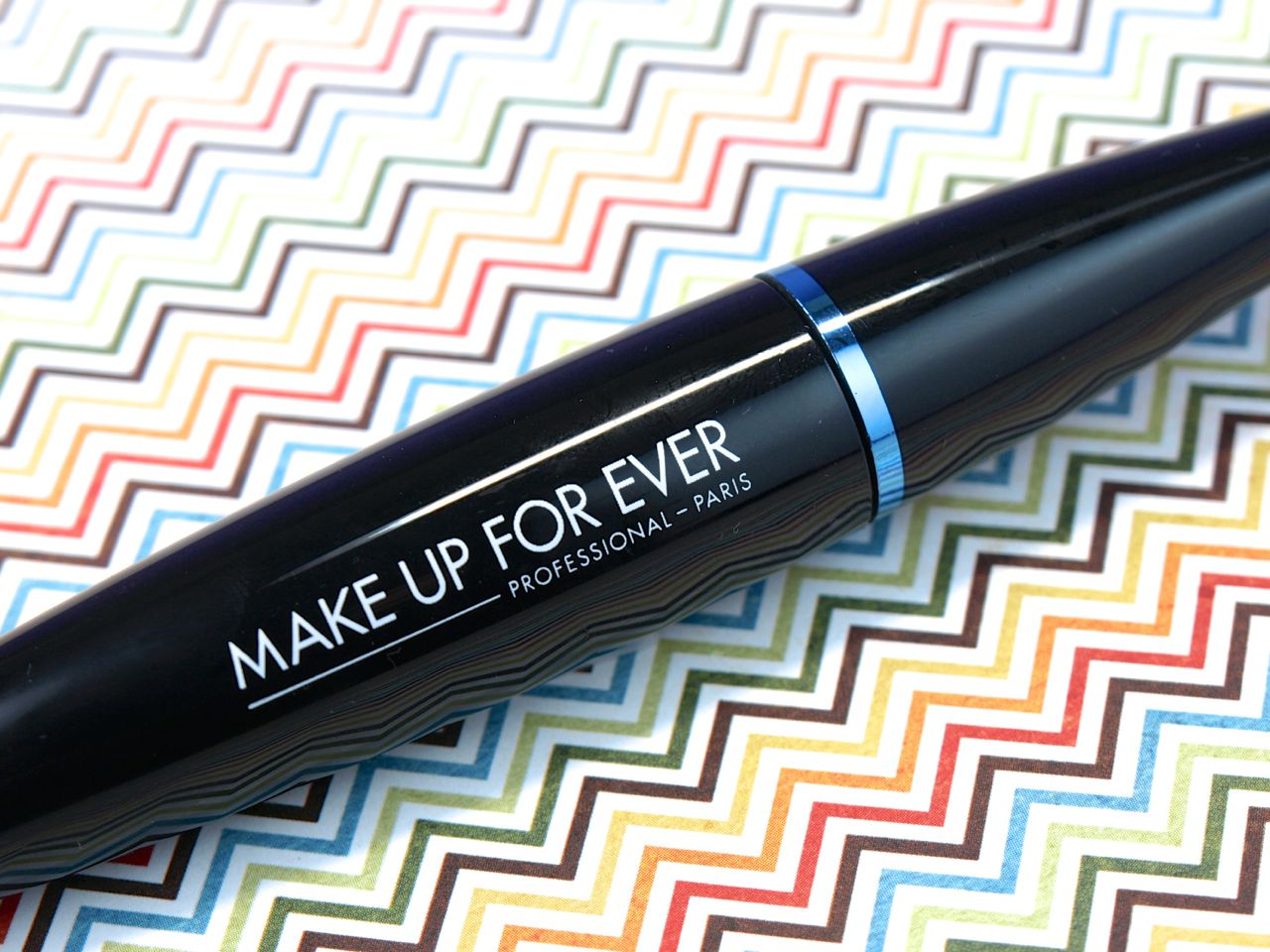 Make Up For Ever Aqua Smoky Extravagant Waterproof Mascara: Review and Swatches