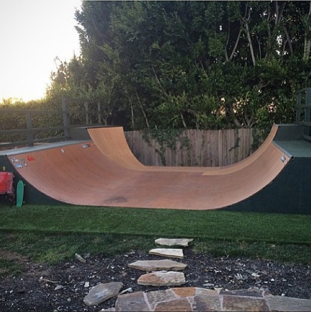 Backyard Half Pipe Blueprints : bell s backyard backyard skate backyard dream skate ramps skateboard Backyard Half Pipe Blueprints : bell s backyard backyard skate backyard dream skate ramps skateboard