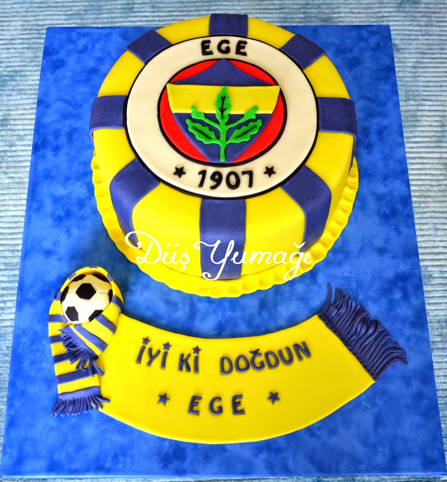 Düş Yumağı Fenerbahçe Temalı Pasta