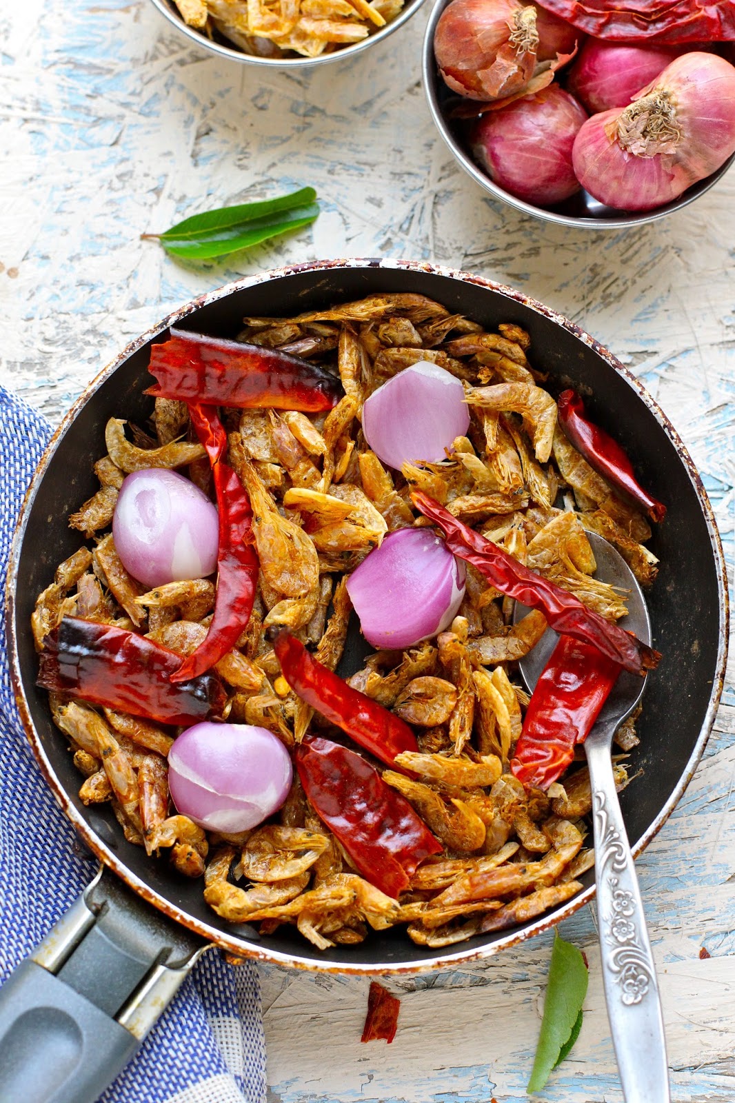 Plateful Kerala Style Dried Shrimp Chutney — Unakka Chemmeen Chammanthi