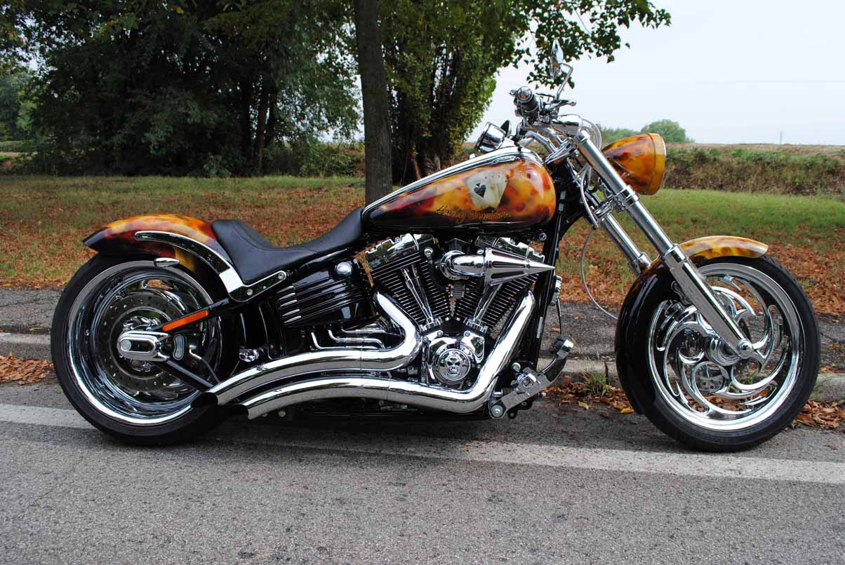 Aerografia Serbatoi Harley Davidson