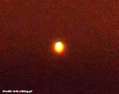 UFOs Photographed Over Polish Town of Elblag (2) UFOs Photographed Over Polish Town of Elblag (2) 9-29-13