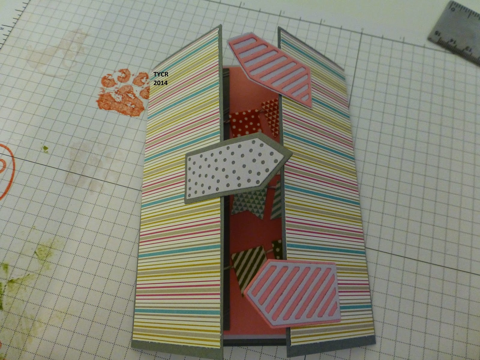 The Yellow Craft Room Gatefold Easel Card Tutorial