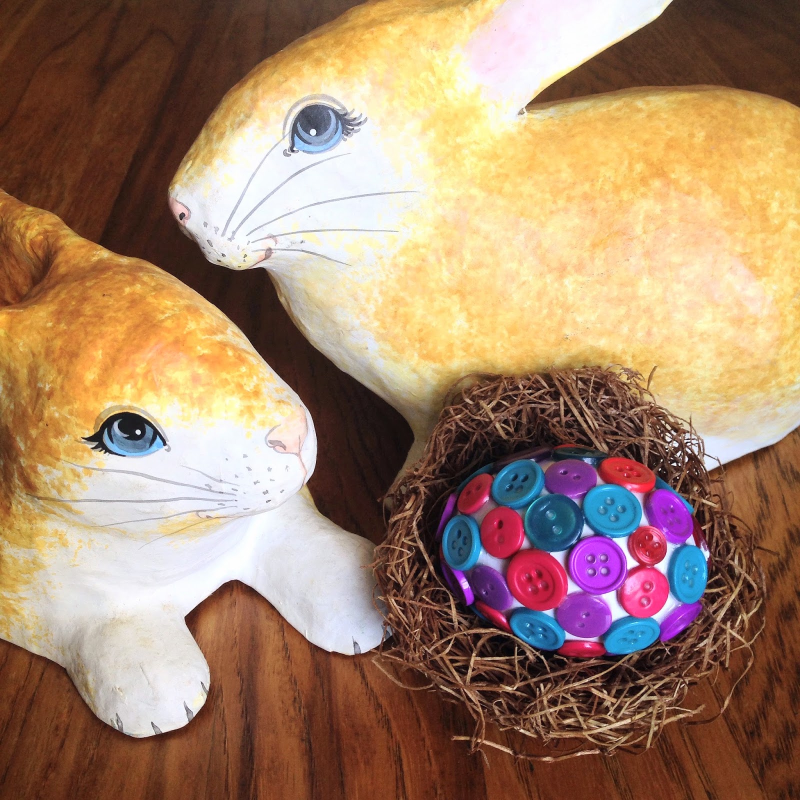 KBB Crafts & Stitches: Button-Covered Easter Egg