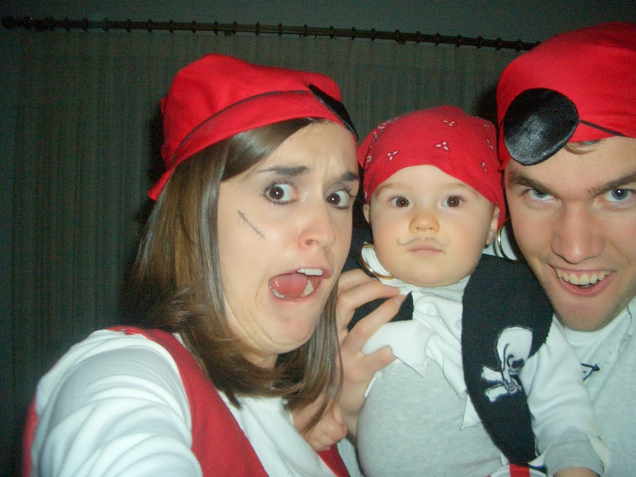 Leesh & Lu's Recipe Box 7Layer Bean Dip {Halloween Edition}