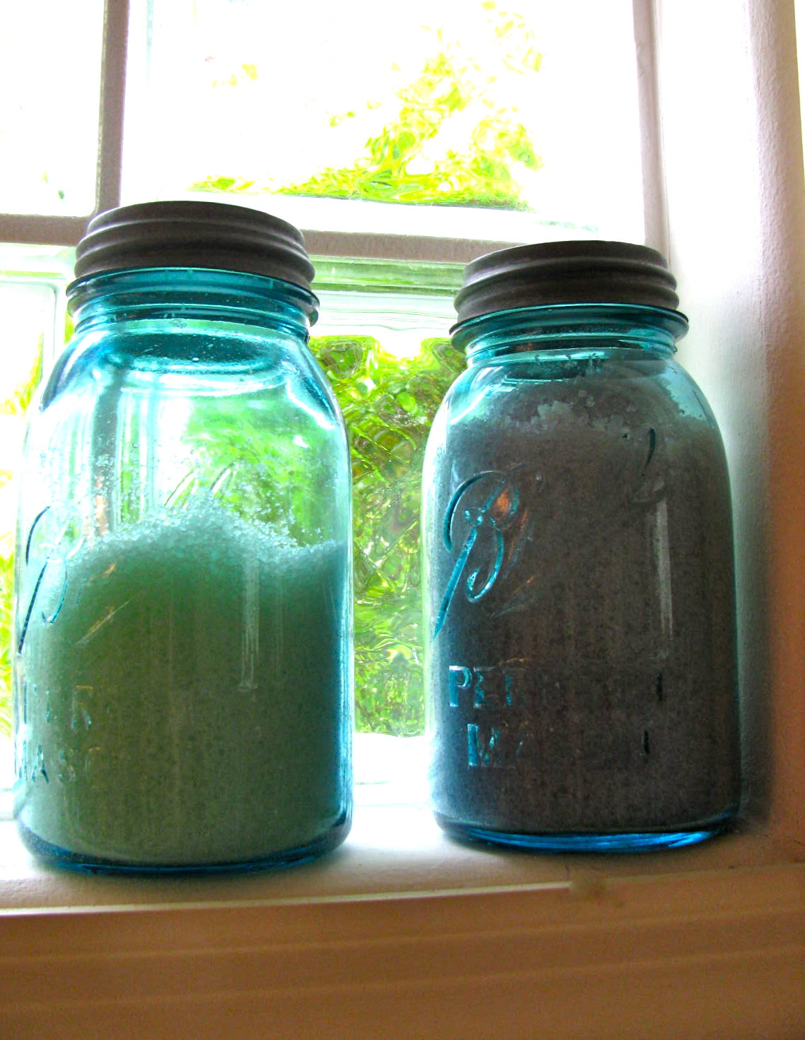 MAY DAYS How To Clean Zinc Lids from Ball Jars