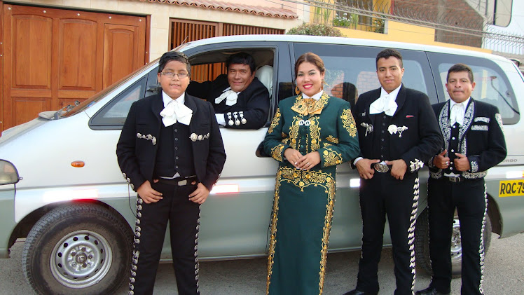 Mariachi Nuevo Jalisco de César Rivera - Telfs. 7317601 - 989993475