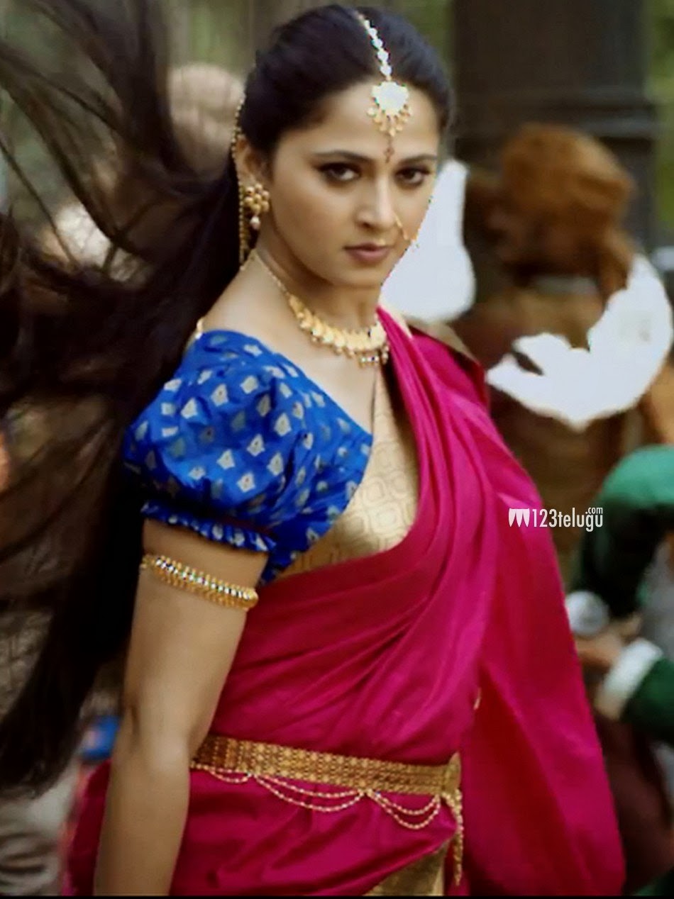 First Look : Anushka in Baahubali - kewl walls