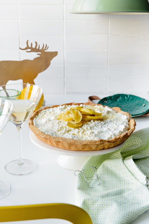 Cottage cheese tartlets with caramelized lime