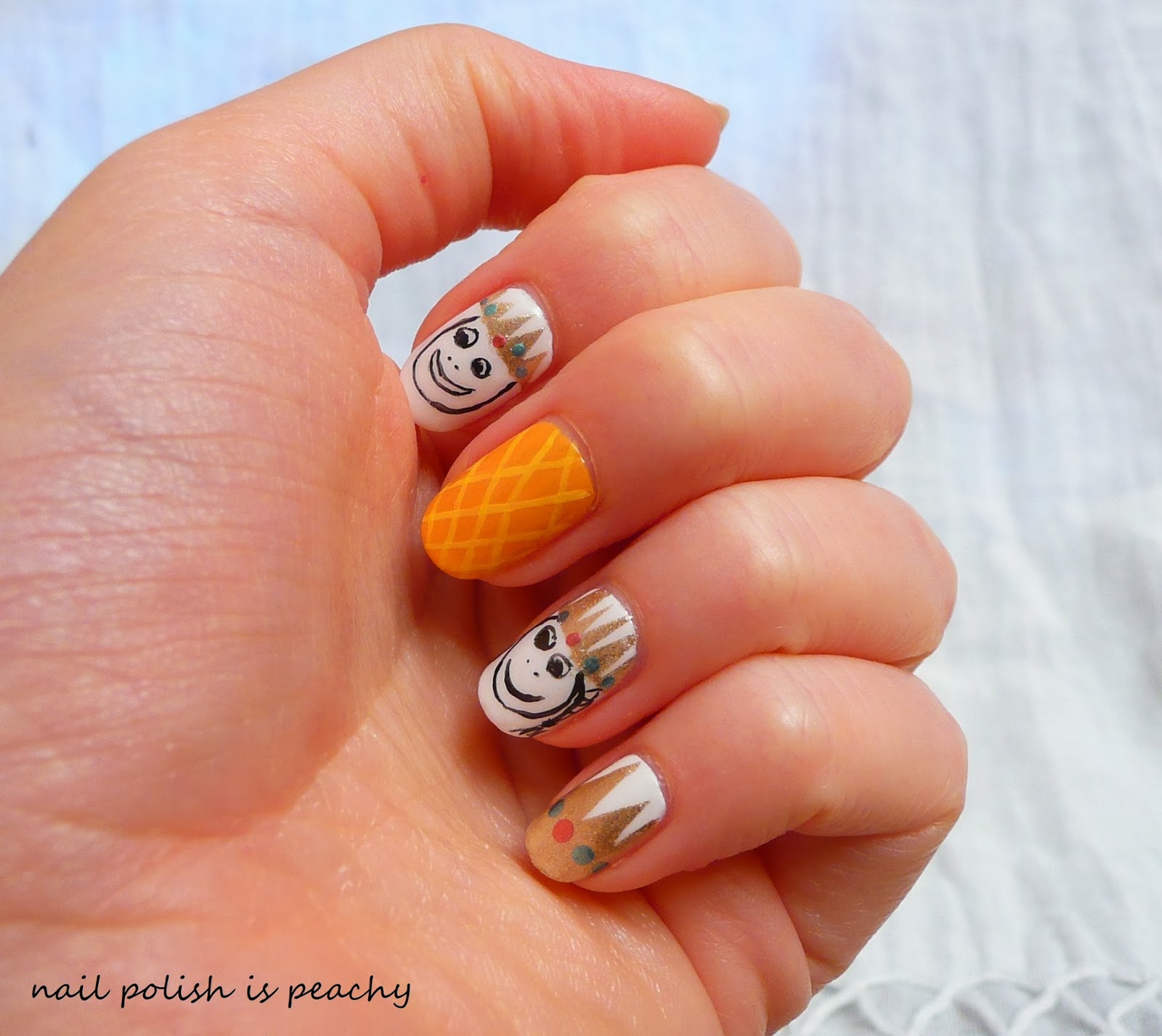 nail polish is peachy Nailstorming 38 Le roi, la reine et leur