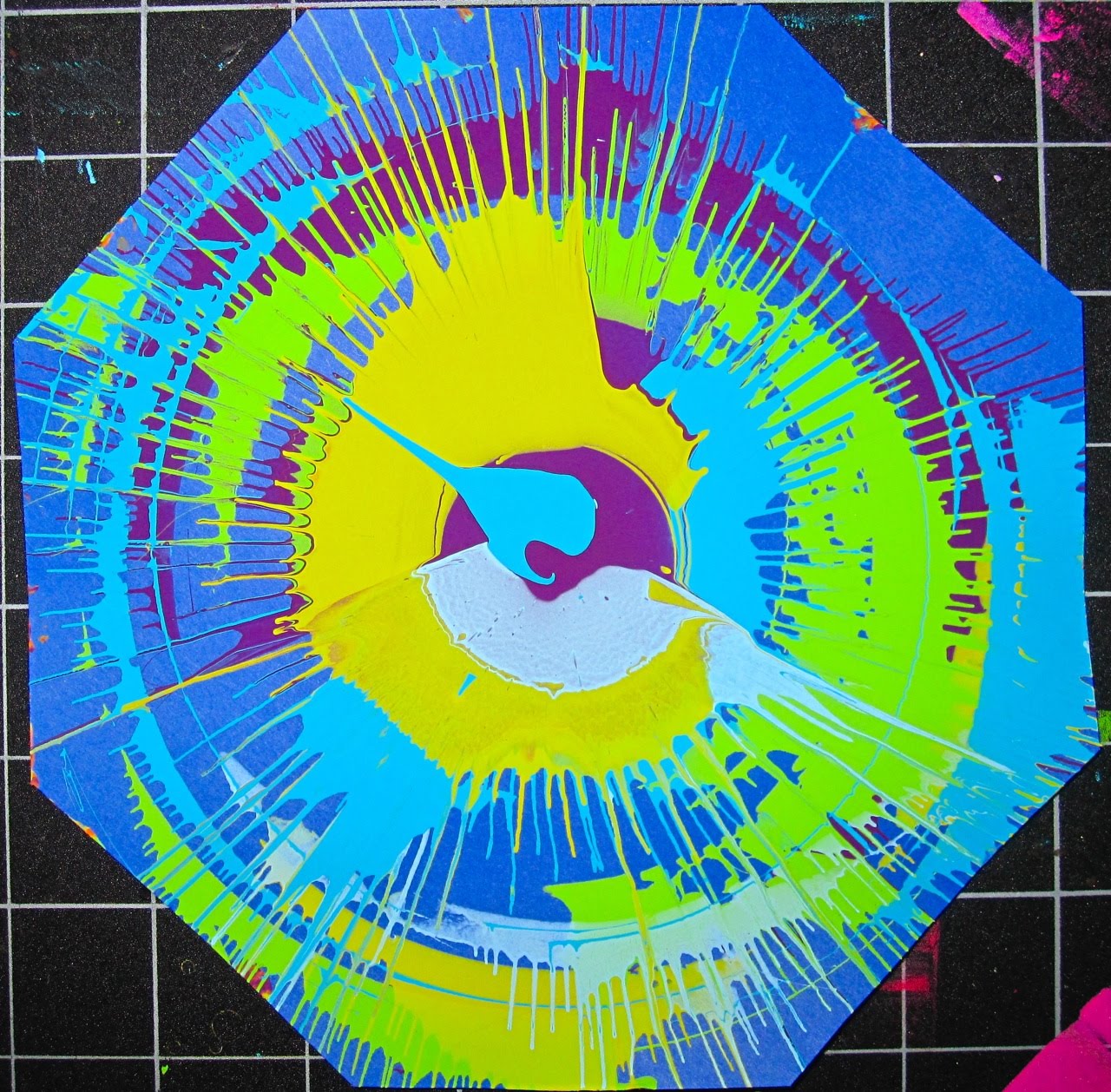 Inspiration Everywhere: Spin Art Fun...
