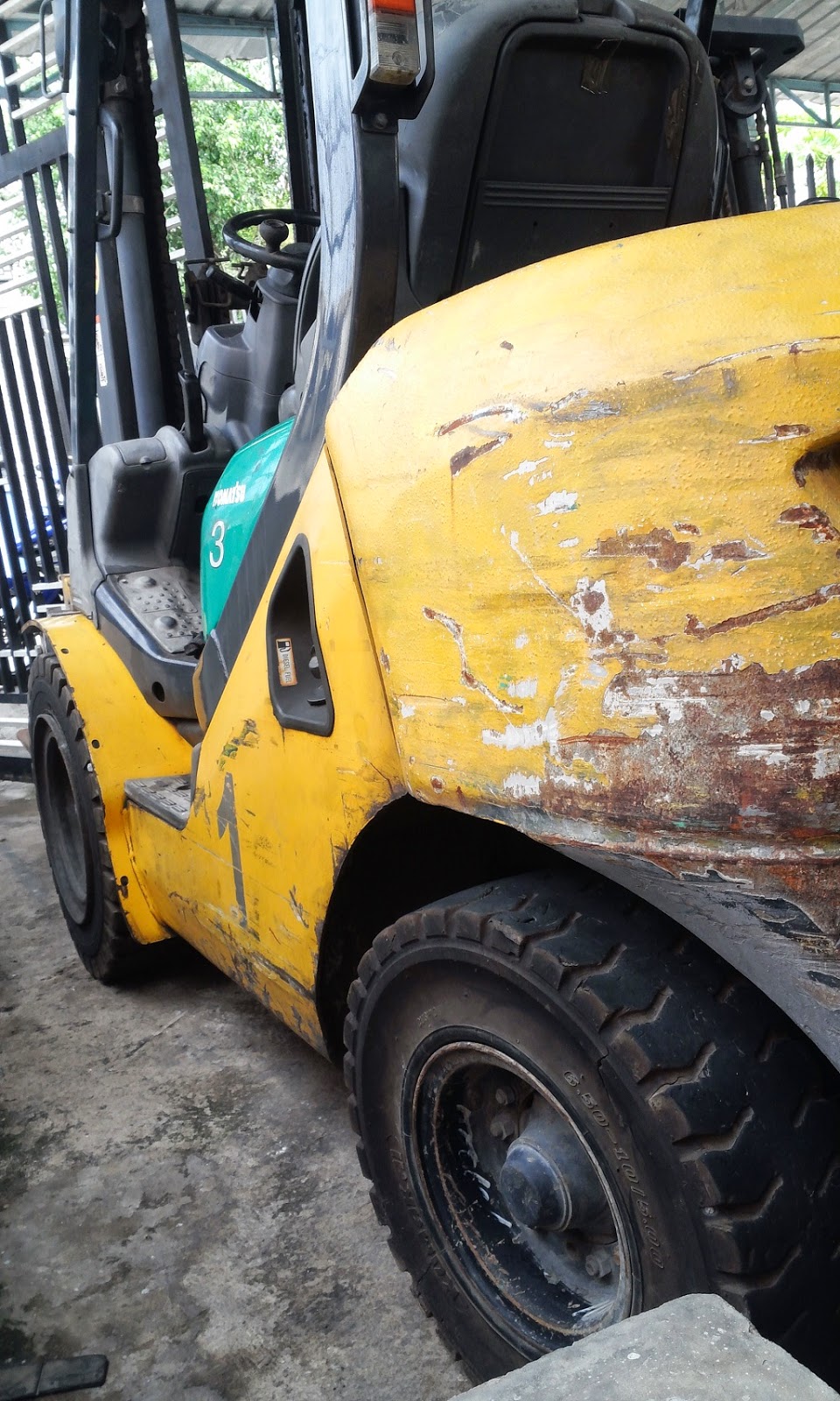 Komatsu-FD30-16.10.jpg