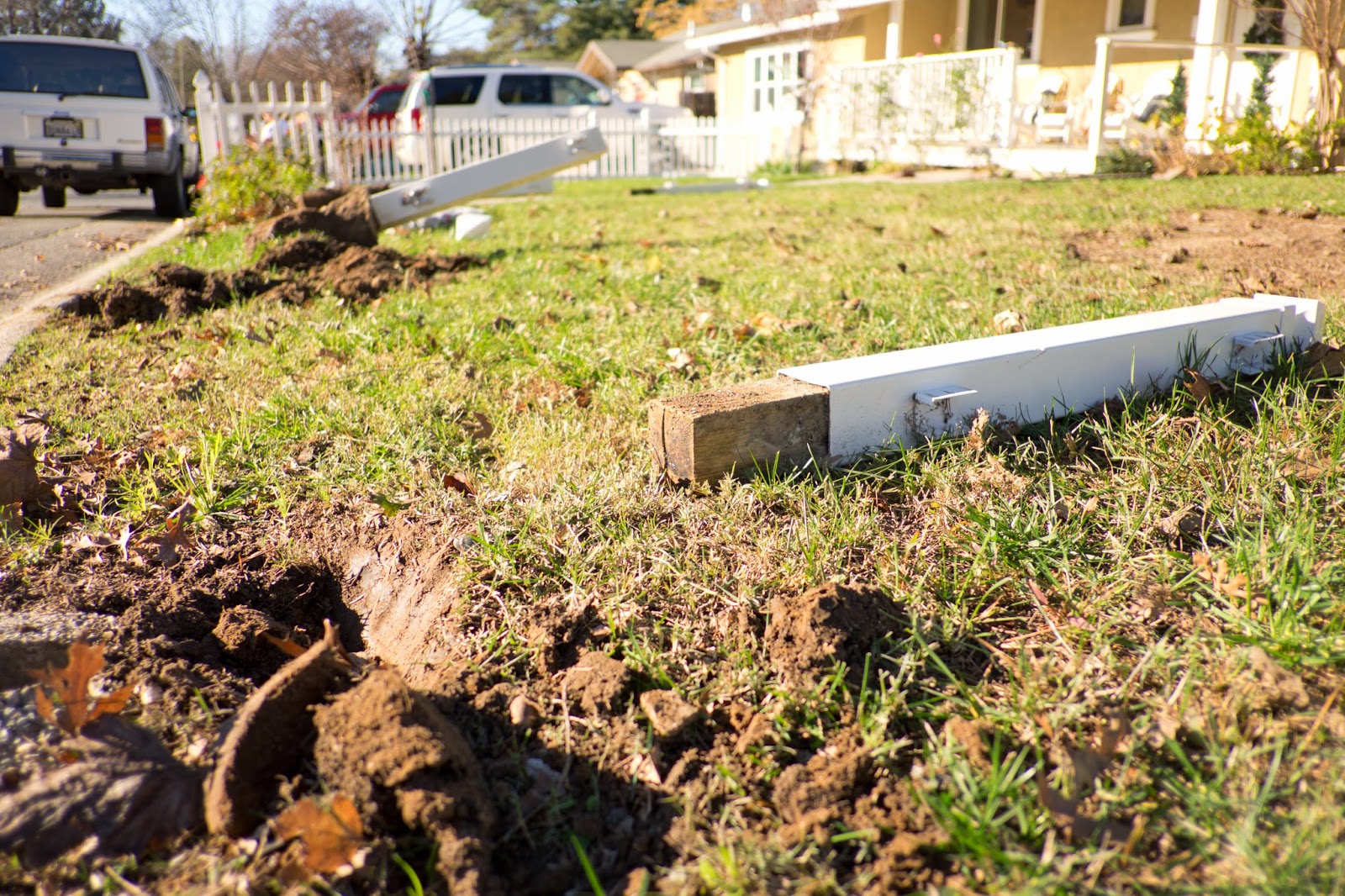 Domestic Fashionista Moving Our Picket Fence