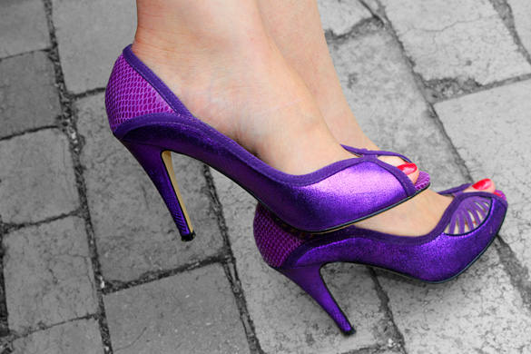 Zu purple shoes