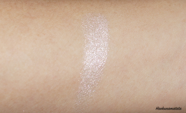 Dior Glowing Pink Illuminating Powder Review and Swatches Spring 2016 Glowing Gardens Collection Dior Glowing Pink Illuminating Powder Review and Swatches Spring 2016 Glowing Gardens Collection