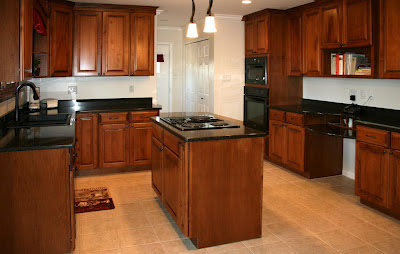 maple kitchen cabinets