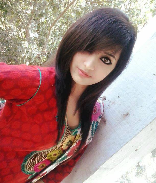 Cute Sexy Pakistani Babe naked models ki pics