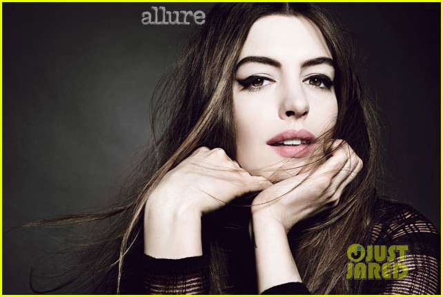 Anne Hathaway 2012 I - FONDOS WALL