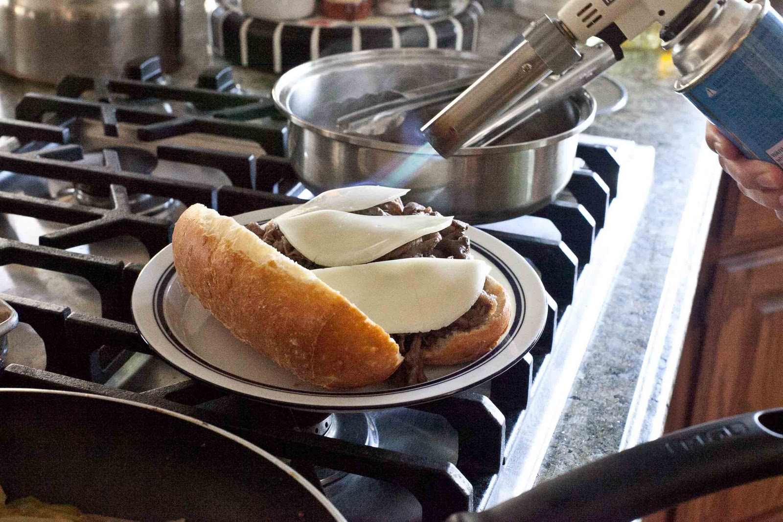 FOODjimoto Beef Dip Sandwiches