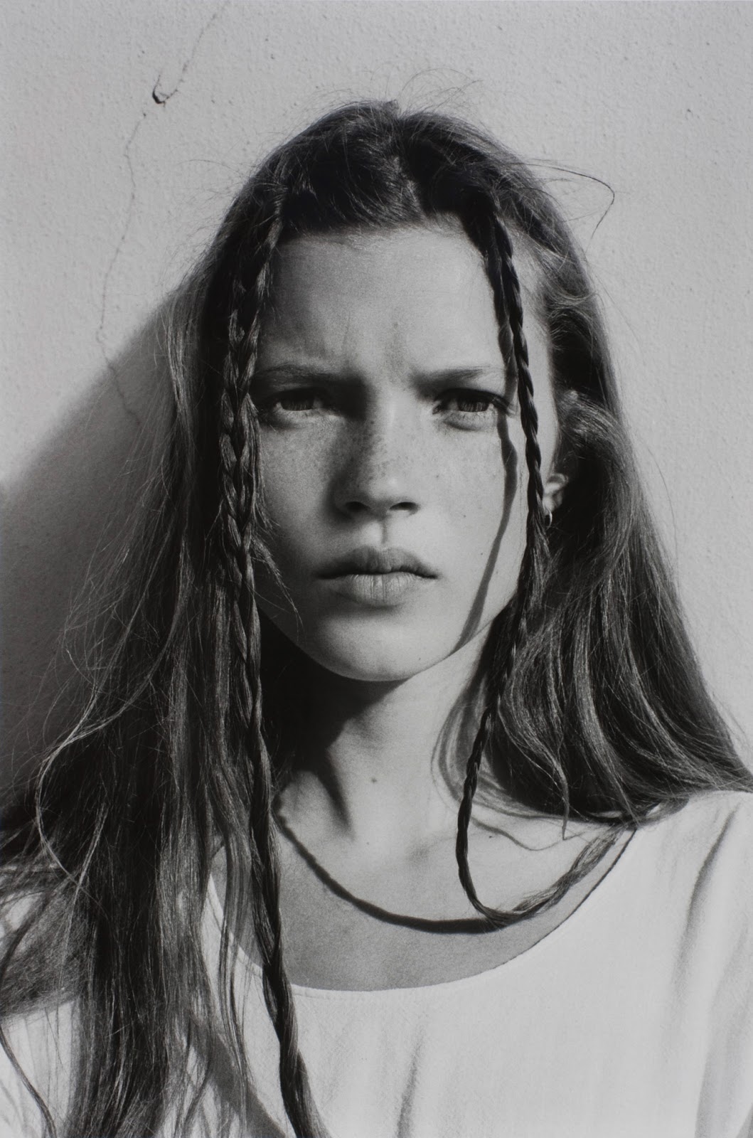 http://4.bp.blogspot.com/-SFhVl355W_c/UQ_-E8BHwxI/AAAAAAAAWAQ/cDpRkzR1ccY/s1600/Kate.Moss.Corinne.Day.jpg