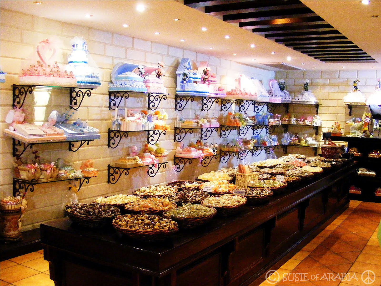 Jeddah Daily Photo Beautiful Chocolate and Gift Shop