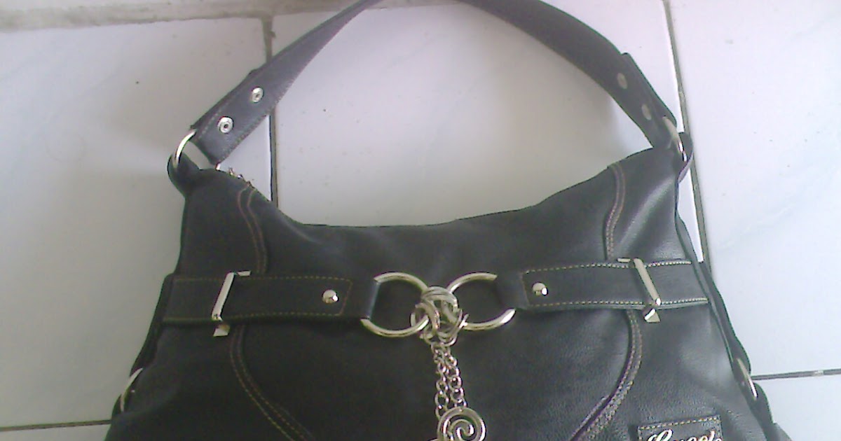 harga tas wanita branded merk guess kw warna hitam harga tas wanita branded merk guess kw warna hitam