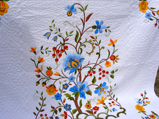 TIA CURTIS QUILTS: Tree Of Life Quilt