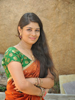 Actress Anusha Photos in Half saree-cover-photo