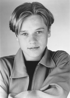 Devon+sawa+2011
