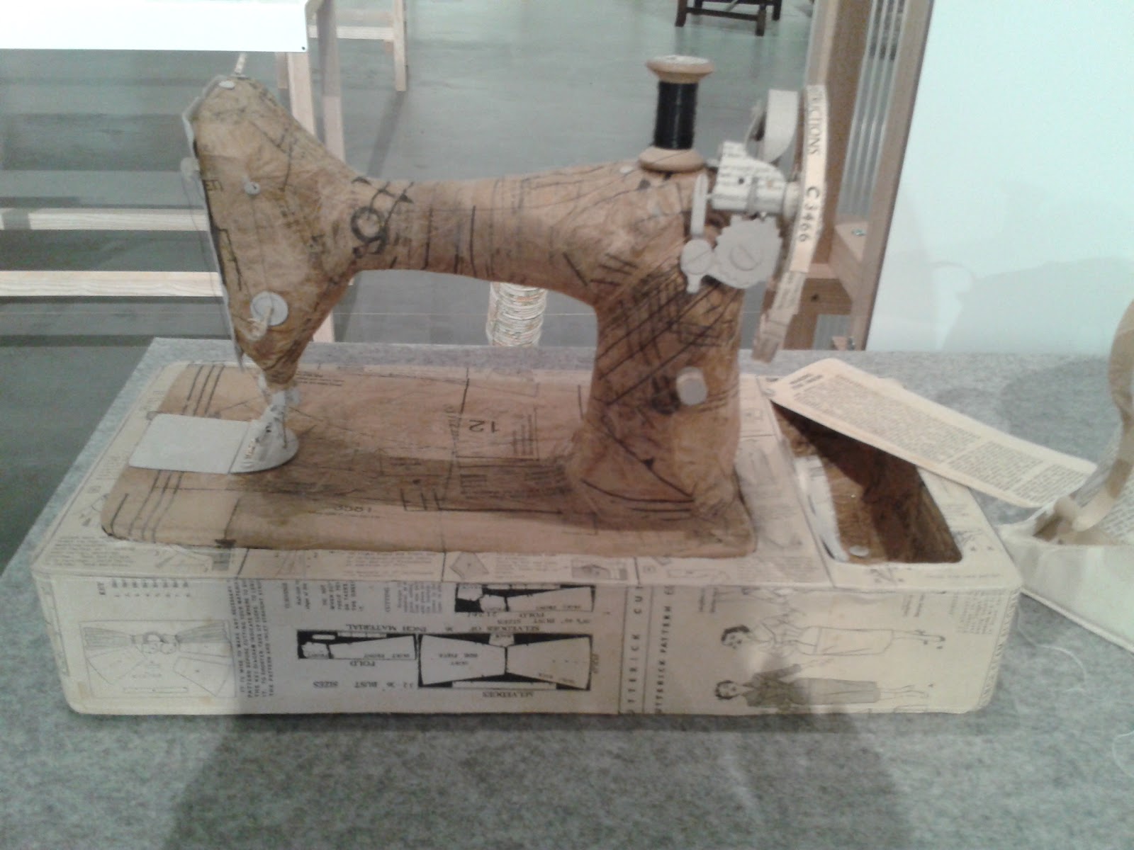 Sew Ruthie Style: Paper sewing machine