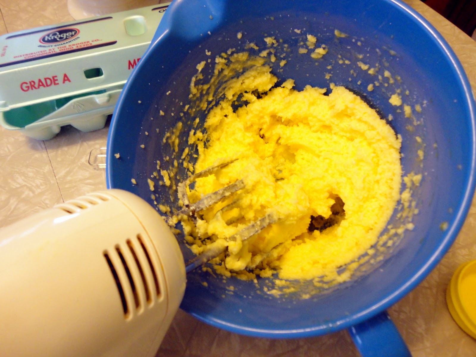 What happens to rosaura and her dress where does she point the blame picture