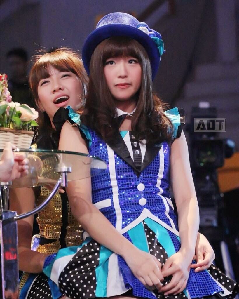 Kemesraan Shania & Haruka ( New KojiYuu Ver. JKT48 ...