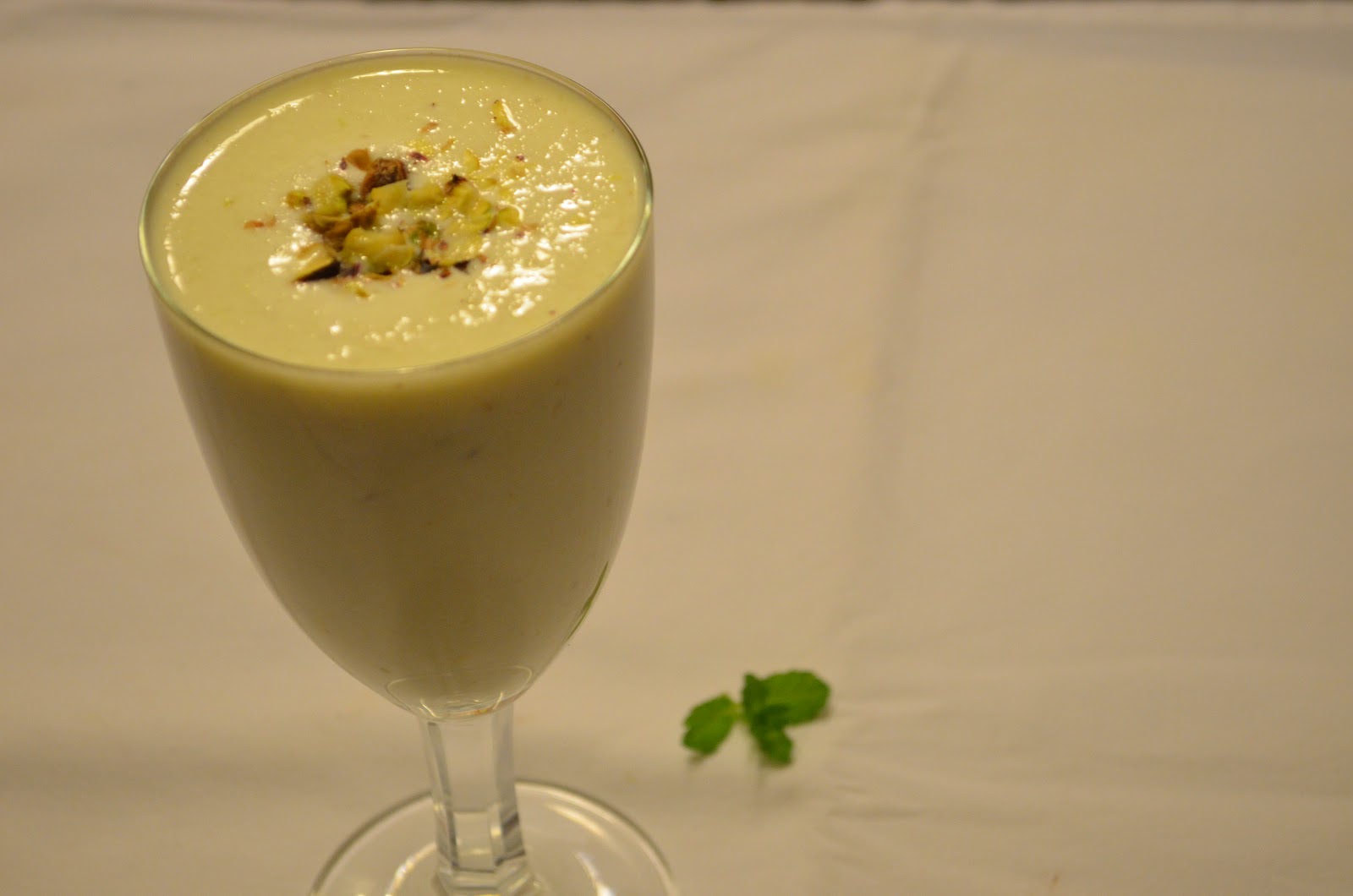 13 Secret Sauce Pistachio Pear Smoothie