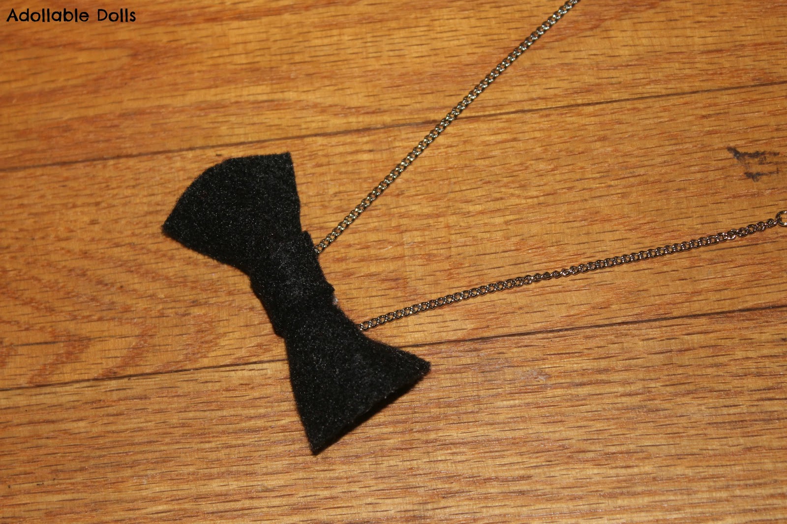 Adollable Dolls Make a Bow Tie Necklace