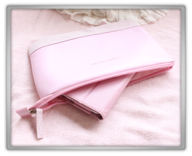 KPOPTOWN Etude House Haul Review kpop etude house beauty blog blogger holidy pink pouch bag sleeve KPOPTOWN Etude House Haul Review kpop etude house beauty blog blogger holidy pink pouch bag sleeve