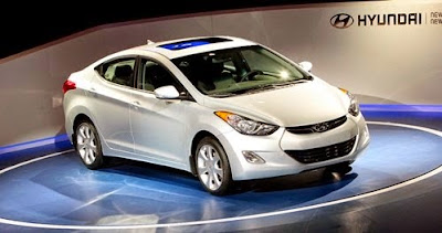 Hyundai Elantra 2015 Fotos e Vídeos iCarros