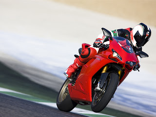 red ducati picture, photos, free widescreen wallpapers 