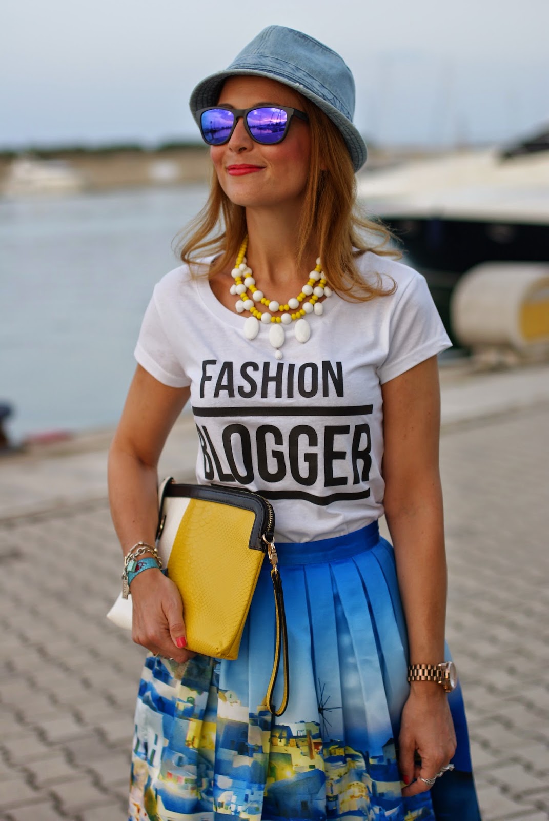 Chicwish Santorini skirt, fashion blogger tee, blue patent leather shoes, santorini skirt, Fashion and Cookies, fashion blogger