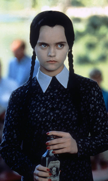 The Addams Family 1991 - Opening Credits - YouTube