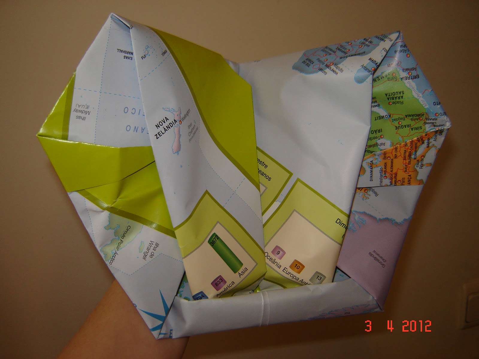 50 Origami Designs day 49 Baseball glove