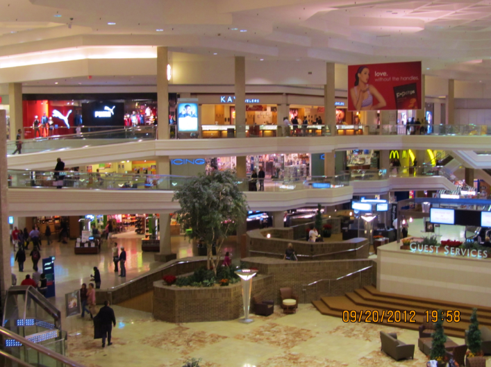 Trip to the Mall Woodfield Mall (Schaumburg, IL)