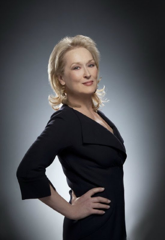 Meryl Streep no tapete vermelho para apresentar A dama de ferro