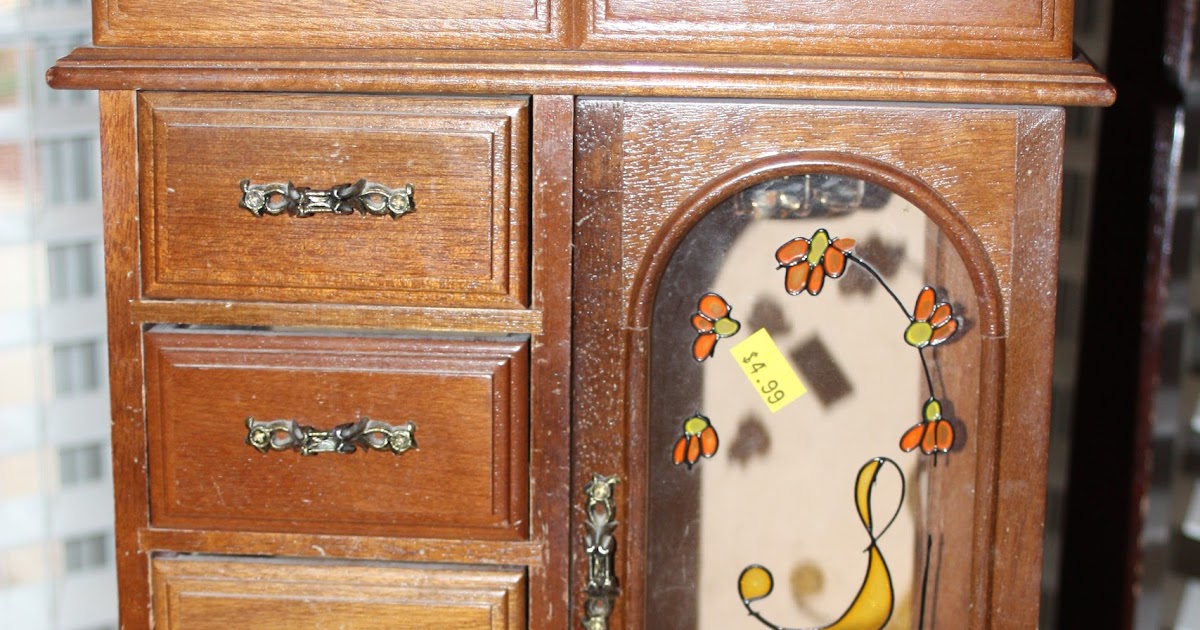 Deliliah Designs Jewelry Box Redo