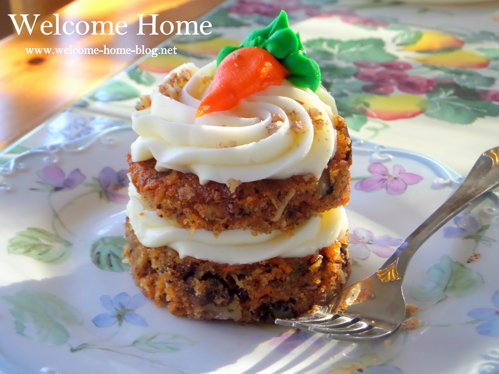 Home Blog Mini Carrot Cakes