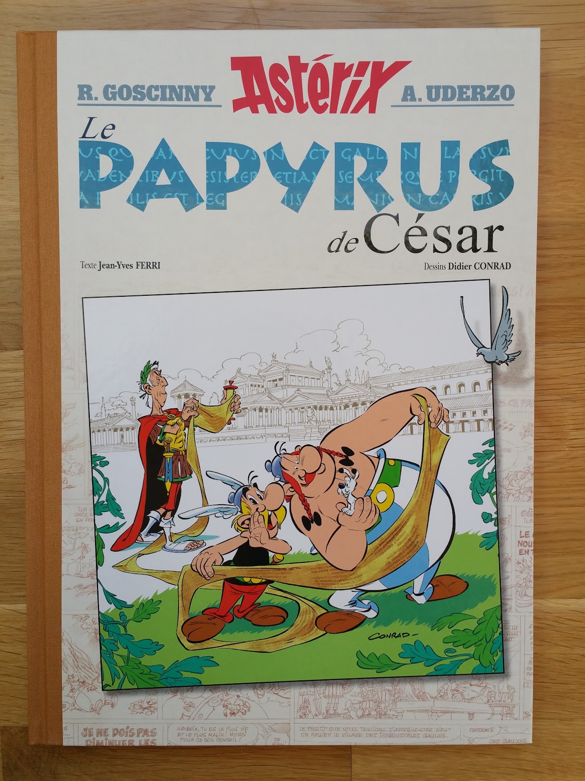 my absolute collection: Astérix Le Papyrus de César Version Luxe Grand  Format