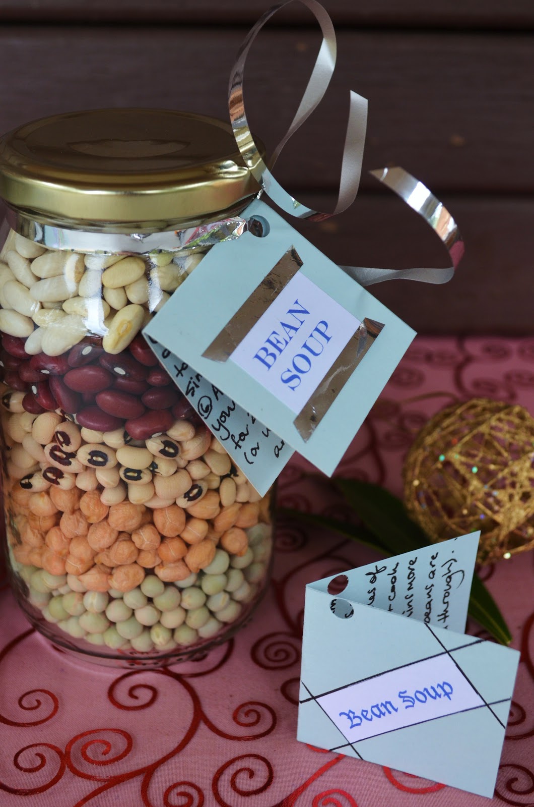 Gormandize Bean Soup in a Jar! (Easy Edible Christmas Gifts)