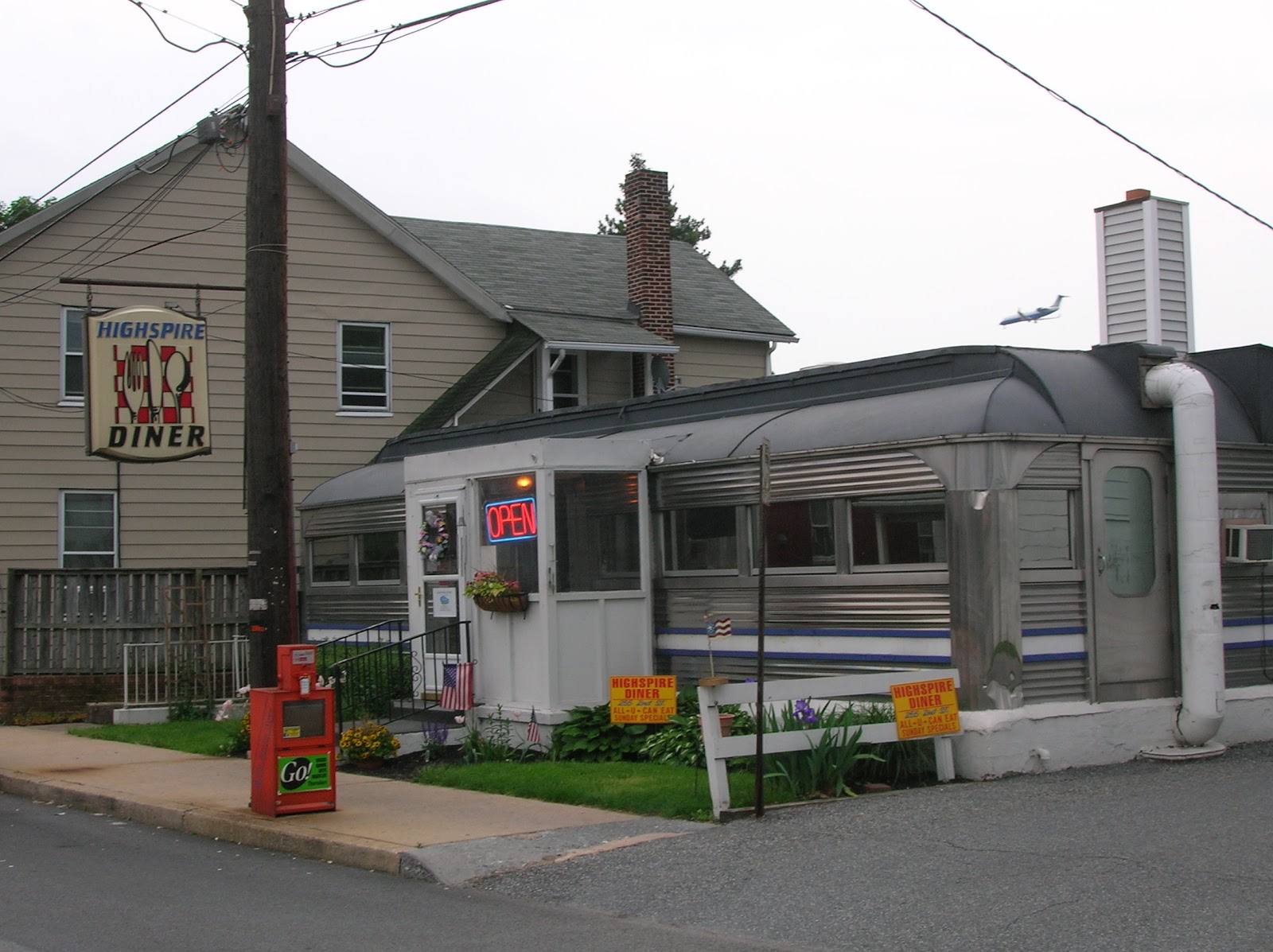 Sense Ten Best Roadside Food; Diners; Mom & Pops!